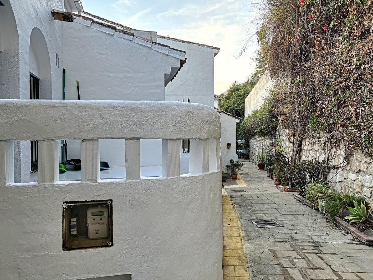 Agradable Adosado Con Piscina La Hidalga Benalmádena Exterior foto