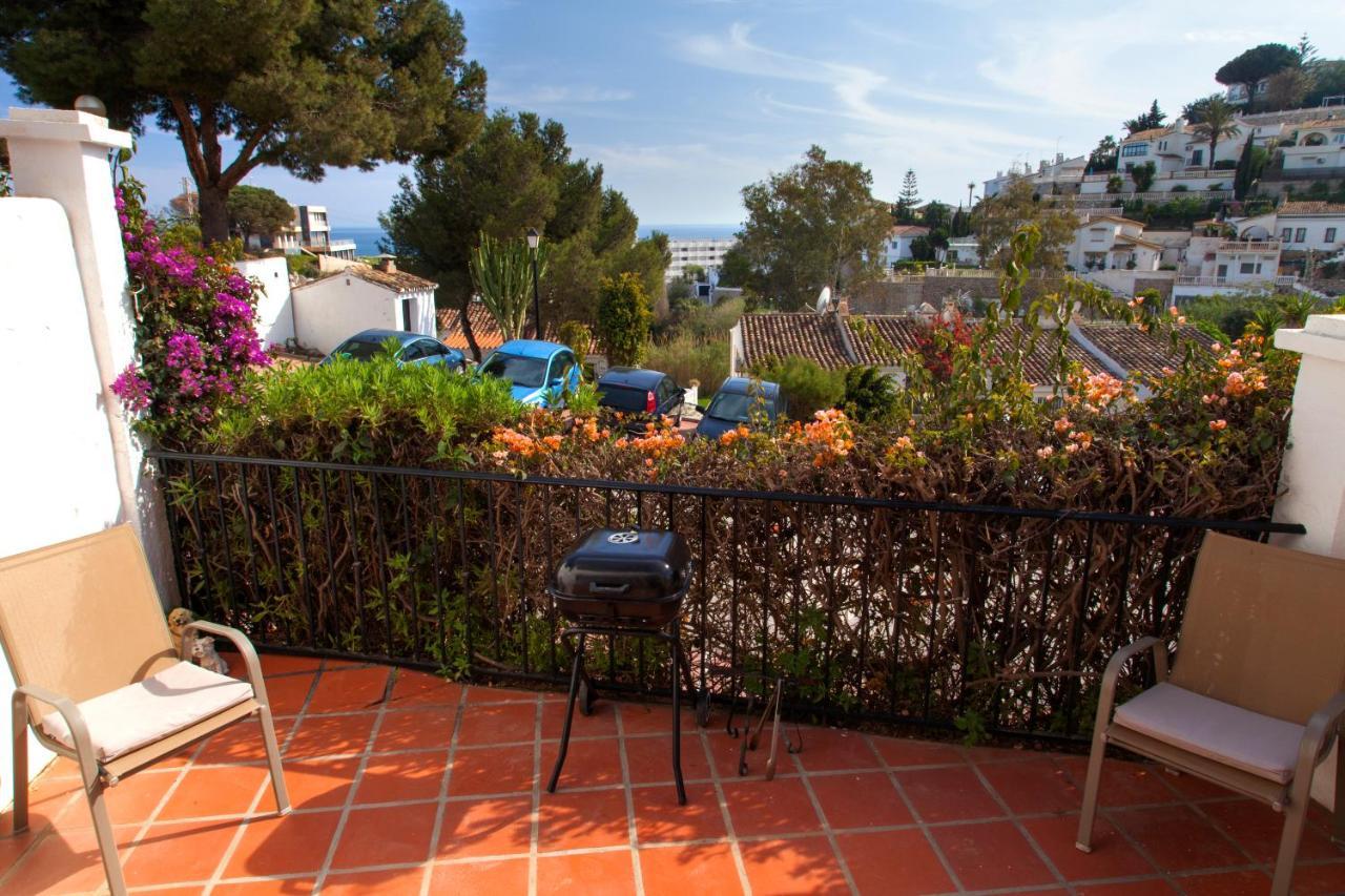 Agradable Adosado Con Piscina La Hidalga Benalmádena Exterior foto