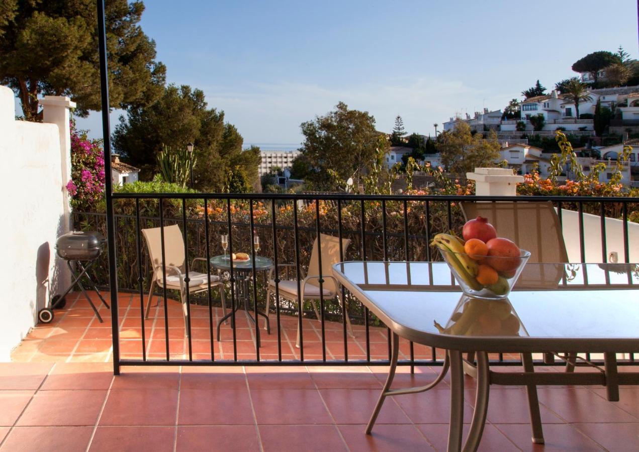 Agradable Adosado Con Piscina La Hidalga Benalmádena Exterior foto