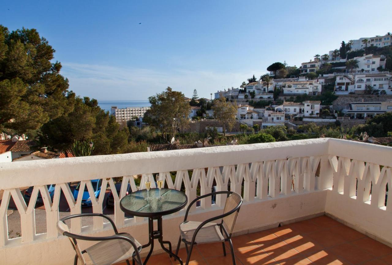Agradable Adosado Con Piscina La Hidalga Benalmádena Exterior foto