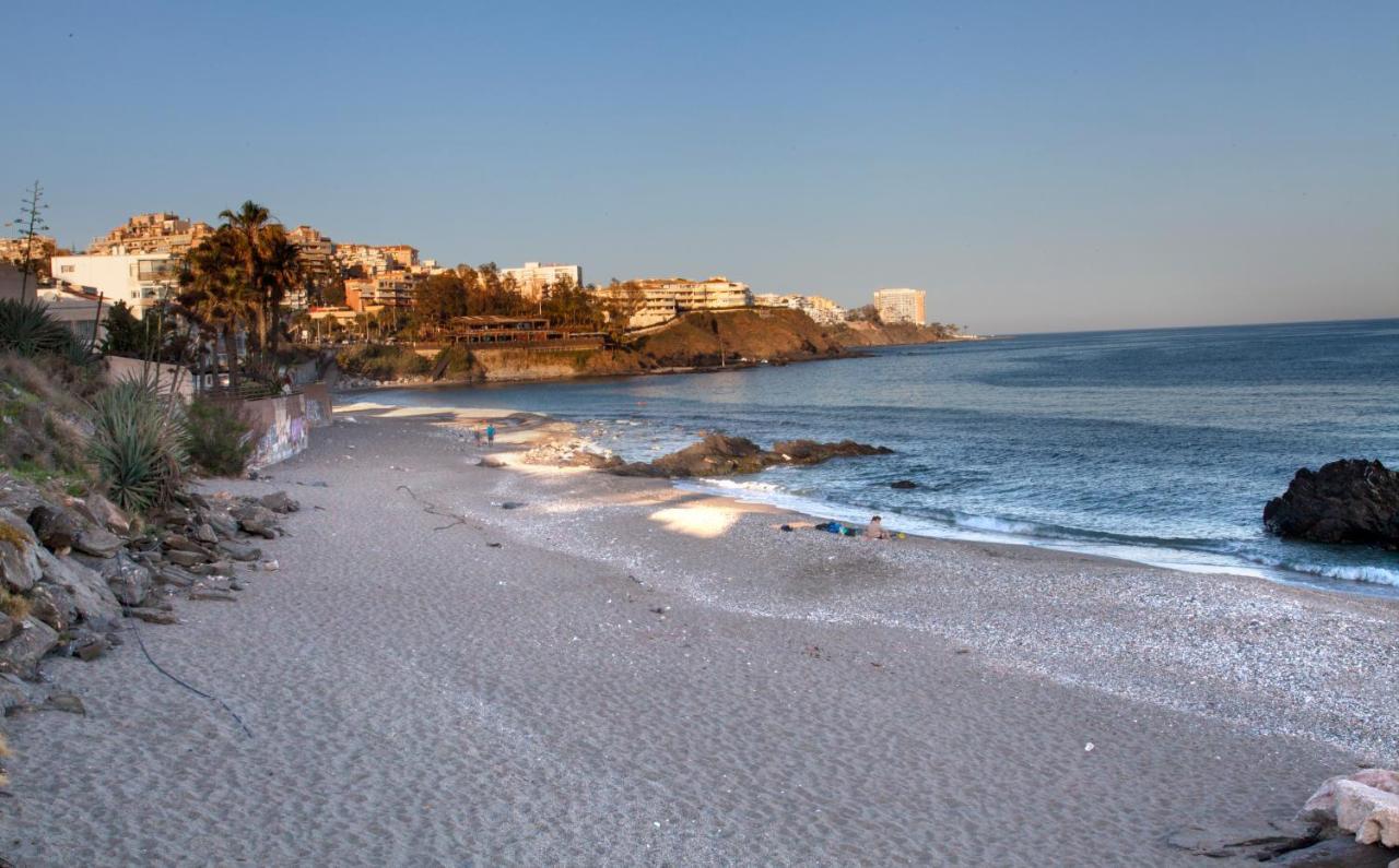 Agradable Adosado Con Piscina La Hidalga Benalmádena Exterior foto