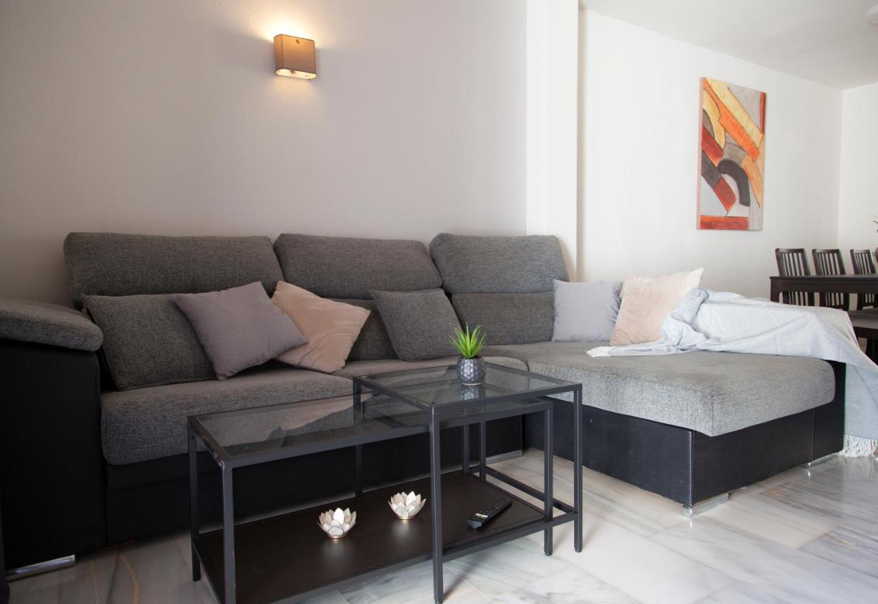 Agradable Adosado Con Piscina La Hidalga Benalmádena Exterior foto